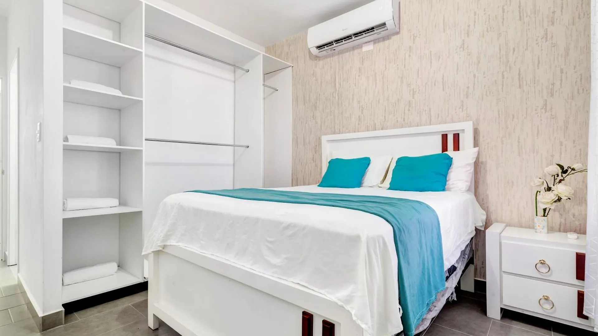 Charming Getaway Villa 蓬塔卡纳